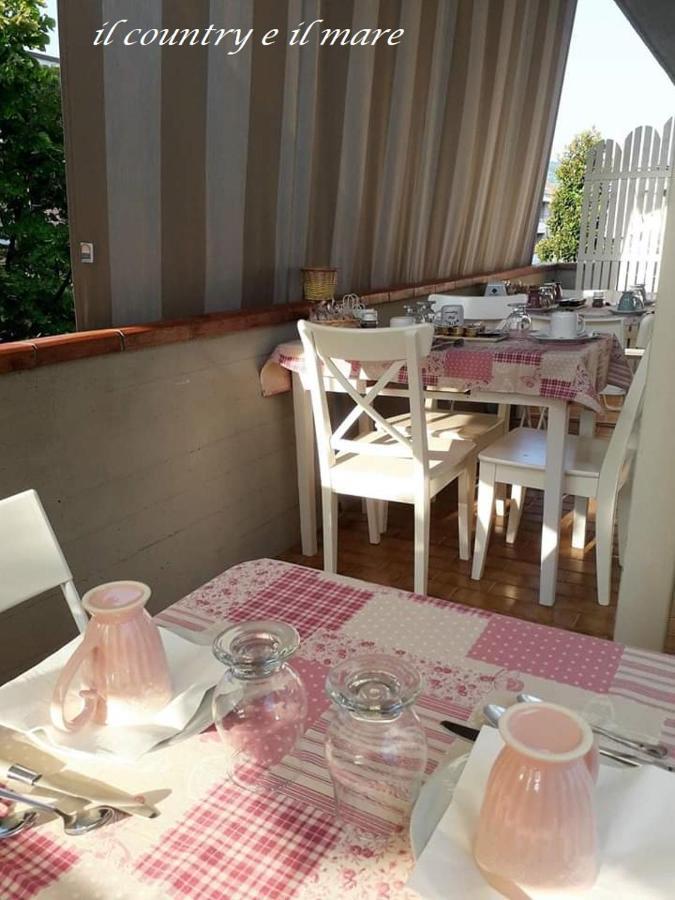 B&B Il Country E Il Mare Martinsicuro Exterior photo